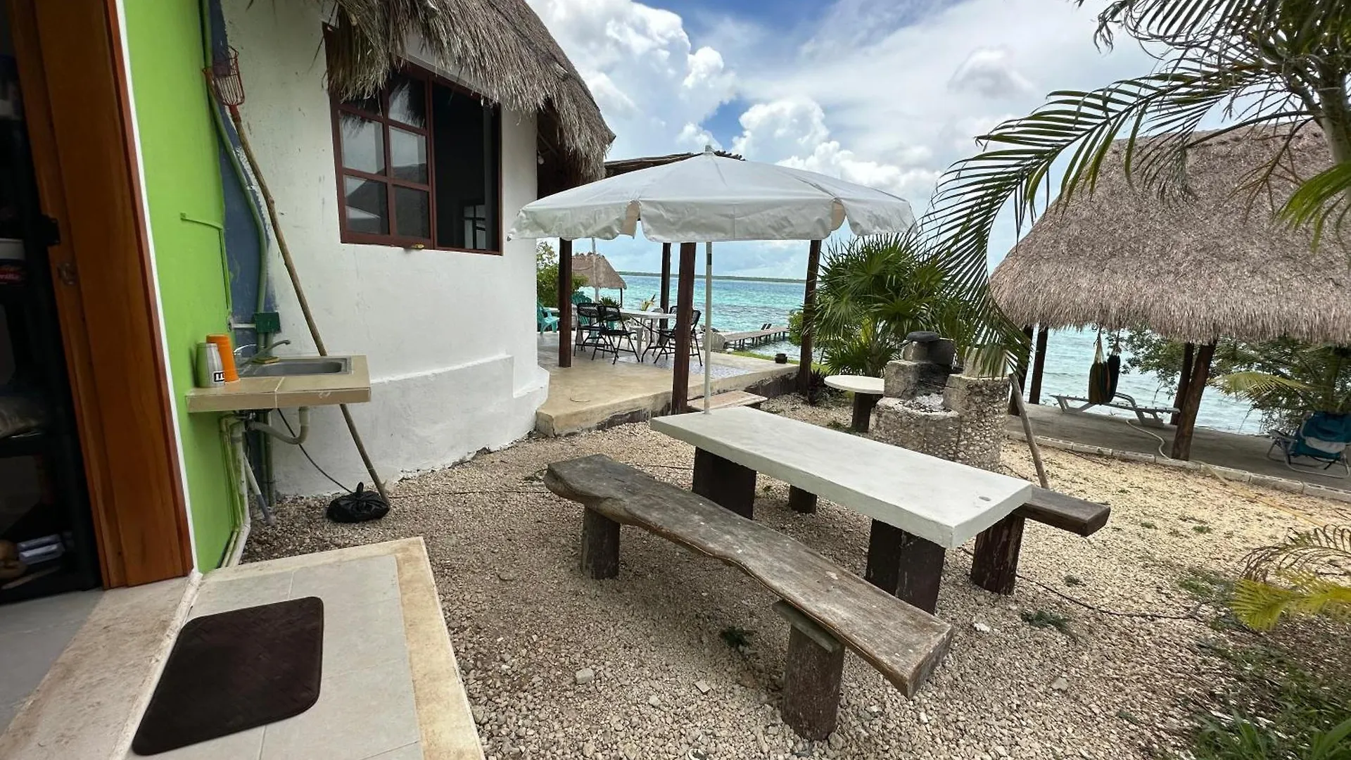 Luigi'S Glamping Hotel Bacalar Campsite